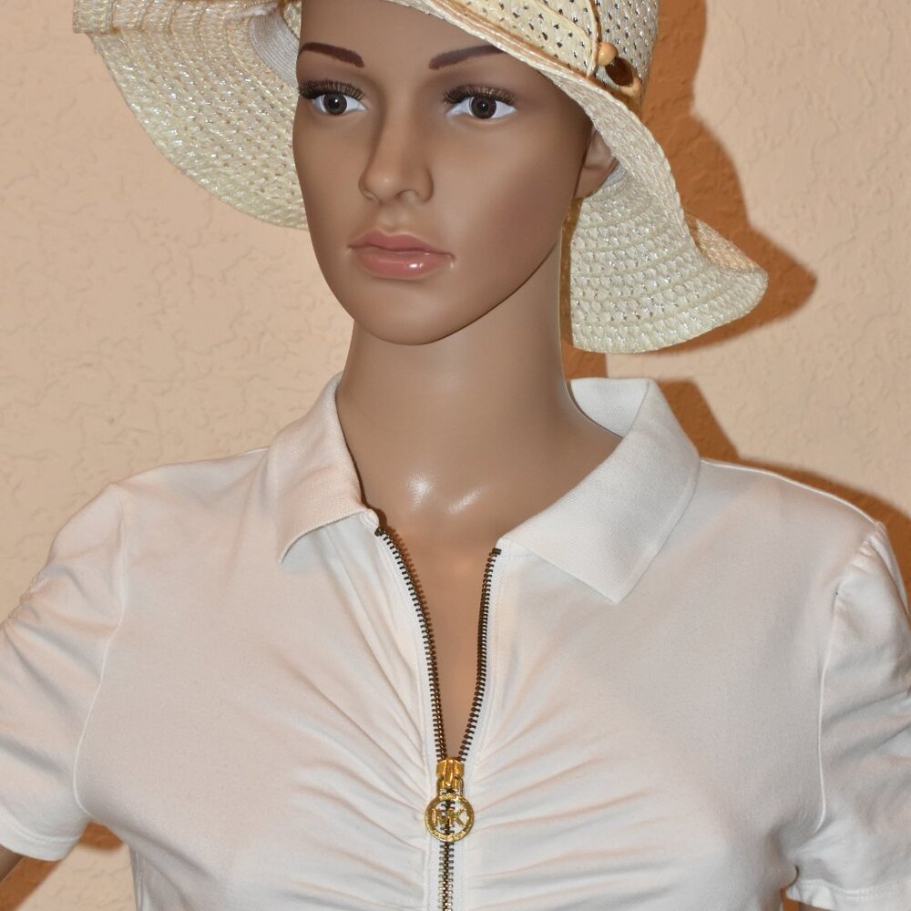 Michael Kors White Short-Sleeve Polo shirt with gold zipper and logo US M